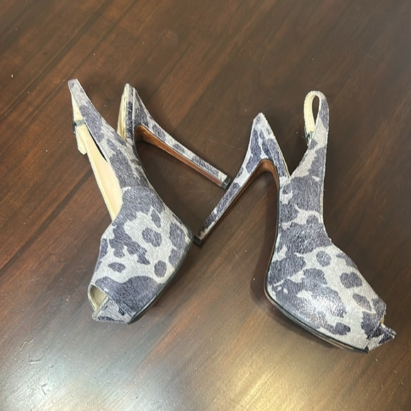 Enzo Angiolini Grey and Black Animal Print Slingback Platform 5” Heels Size 8 - Picture 14 of 16